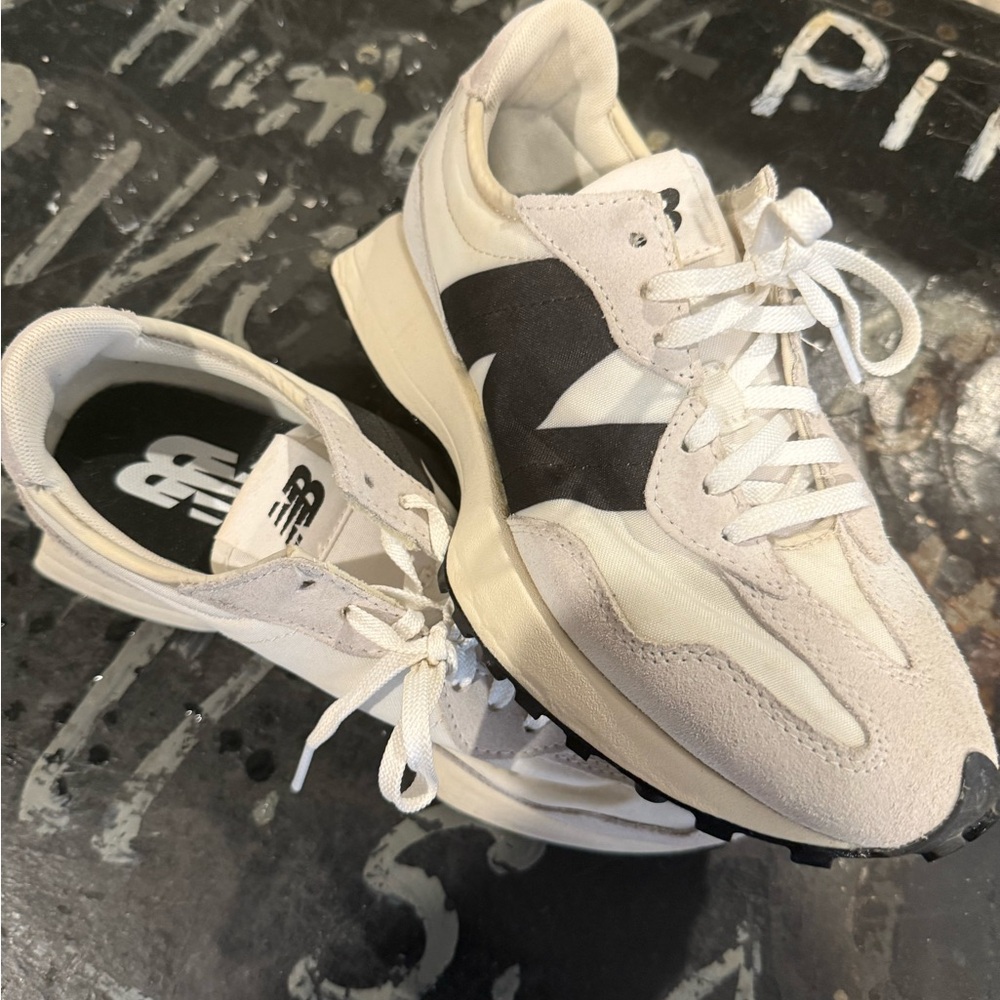 New Balance 327 Off-White and Black Sneakers